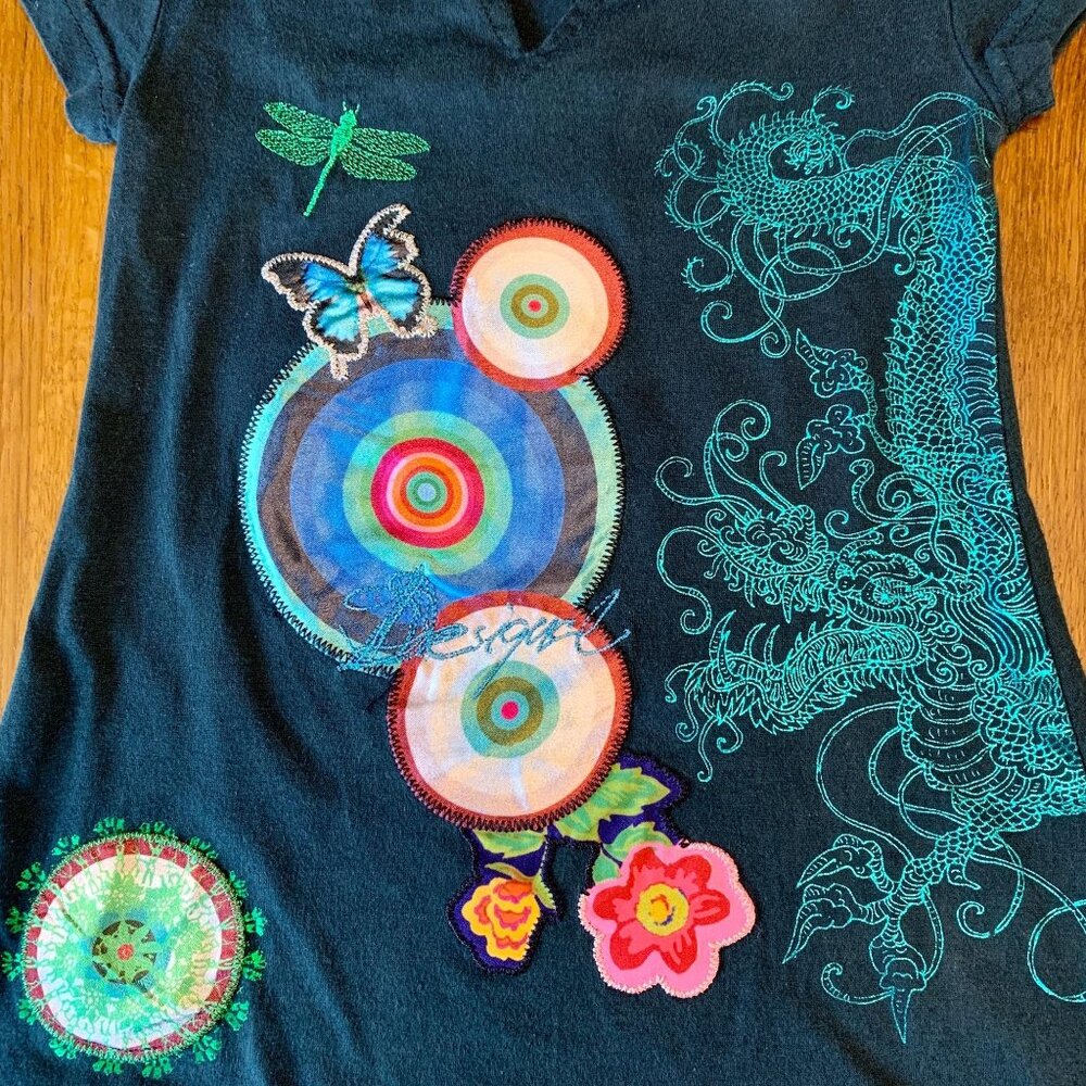 DESIGUAL Dragon T-Shirt Top Girls 3-4 3T 4T Asymmetric Tunic Embroidered Tee - Picture 3 of 5